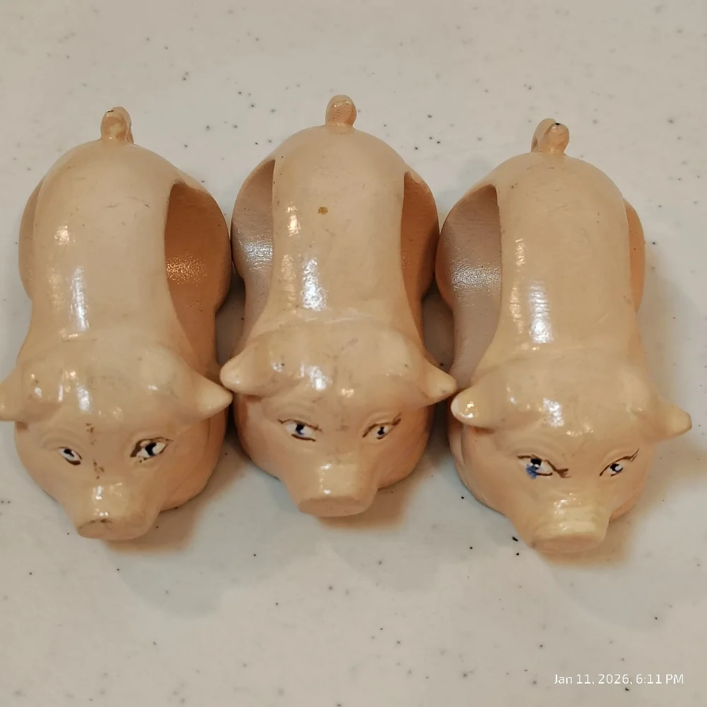 Vintage Pottery Pink Pig Napkin Rings Holders Hand Painted Set of 6